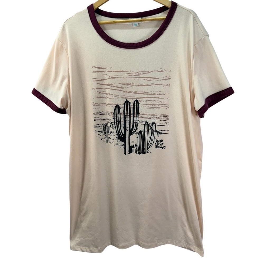LuLaRoe Graphic T-Shirt Womens 2XL Cream Burgundy Cactus Western Boho Ringer Top